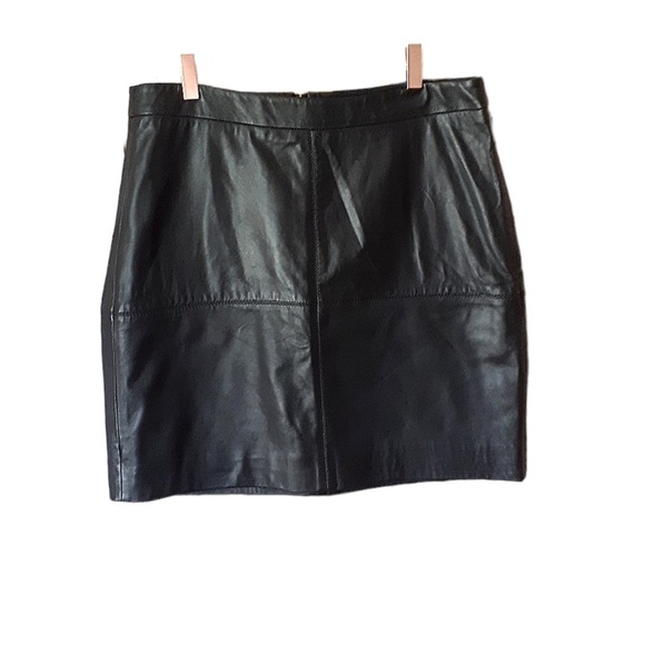 JEANSWEST Dresses & Skirts - Jeanswest black genuine leather Skirt Size 14